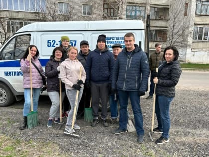 Коллектив управления ветеринарии Курской области принял участие в субботнике