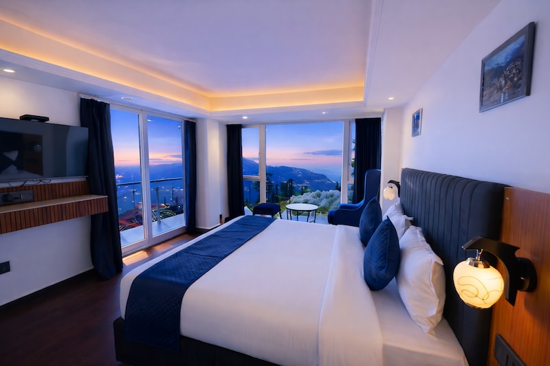 Hotel White Castle BY O9 STAY 18