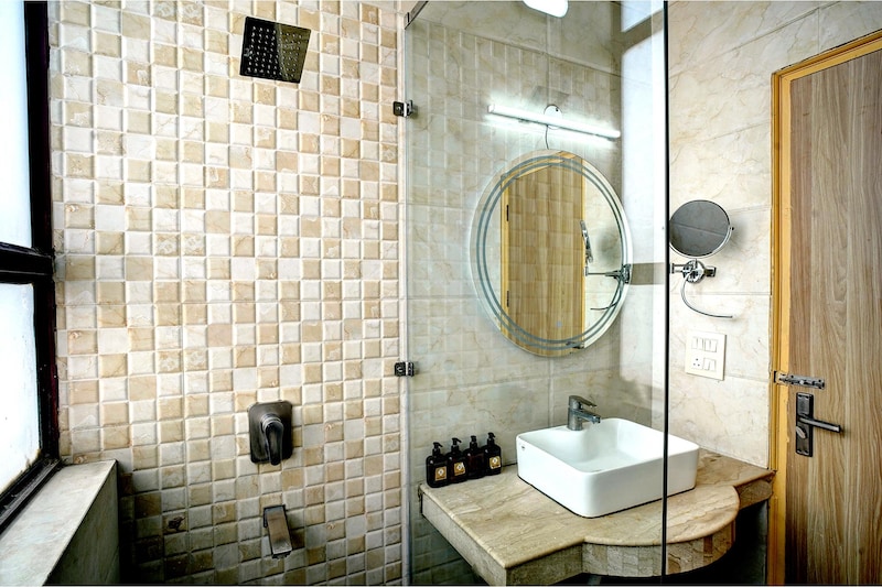 O9stay  Rivlet Inn - Hotel in DLF Phase 3, Gurgaon thumbnail 30