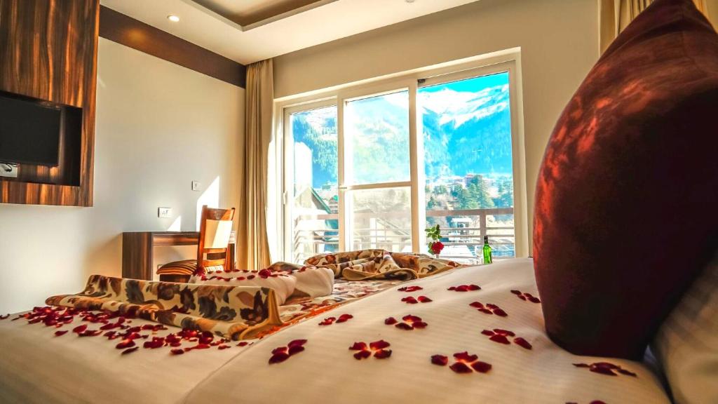 O9 stay Simsa Heights Manali 3
