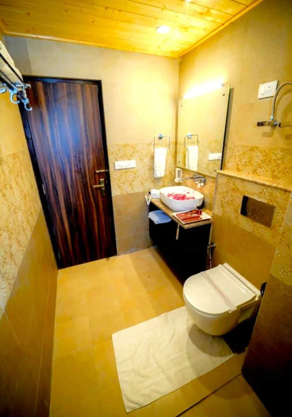 O9 stay Simsa Heights Manali 11