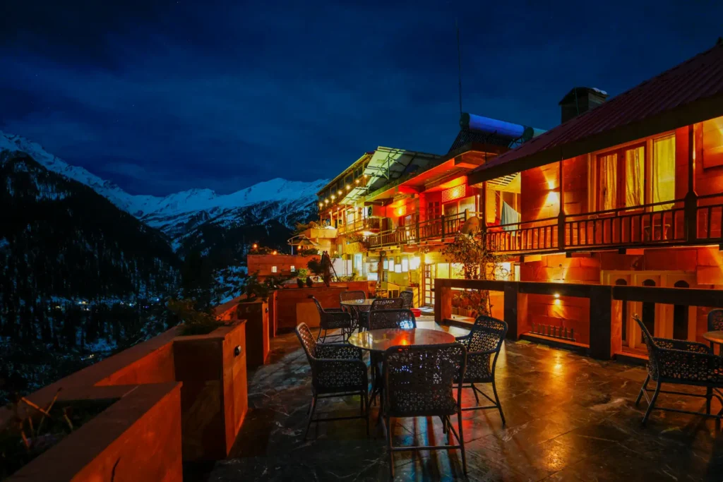 The Last Resort Front View