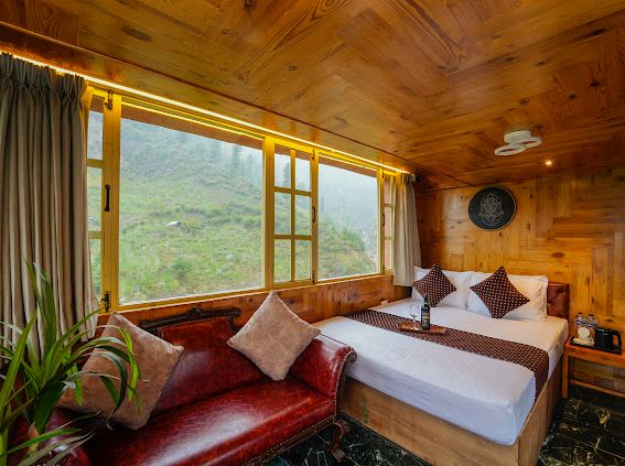 Top floor galactic room with starry views