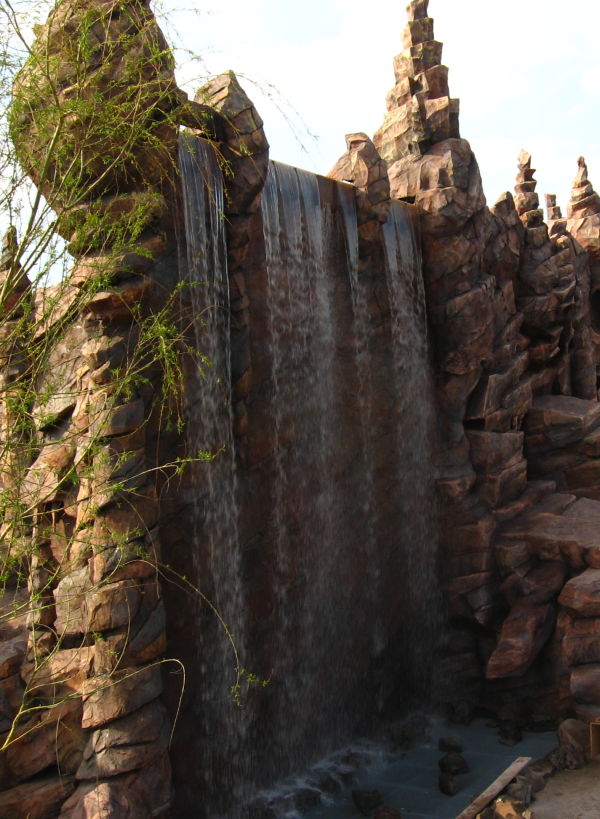 cascada tematica Arteus