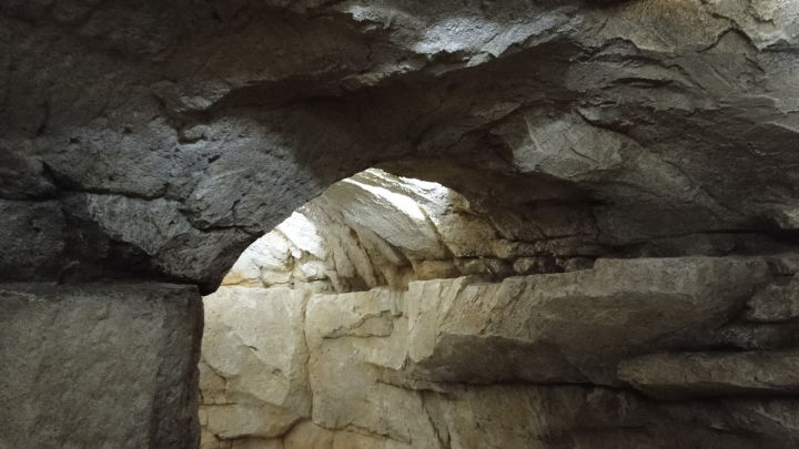 crama pestera arcada Arteus