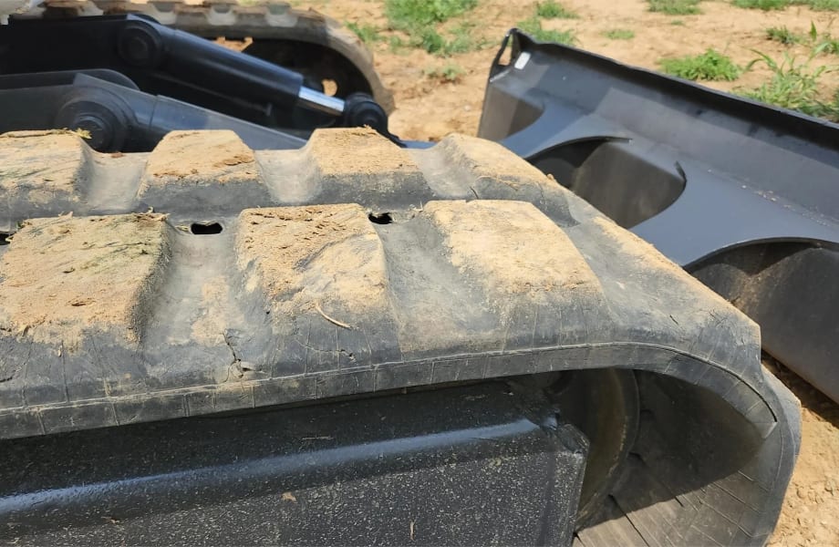 2006 BOBCAT 435AG for sale $21,500 at Equipment &Trucks Sales in HANNIBAL, MO 63401