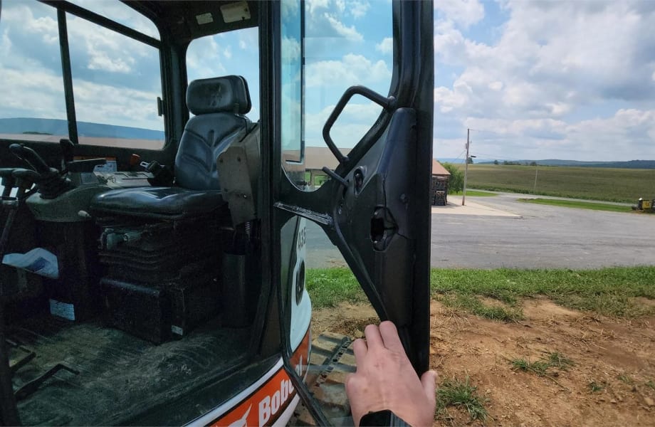 2006 BOBCAT 435AG for sale $21,500 at Equipment &Trucks Sales in HANNIBAL, MO 63401