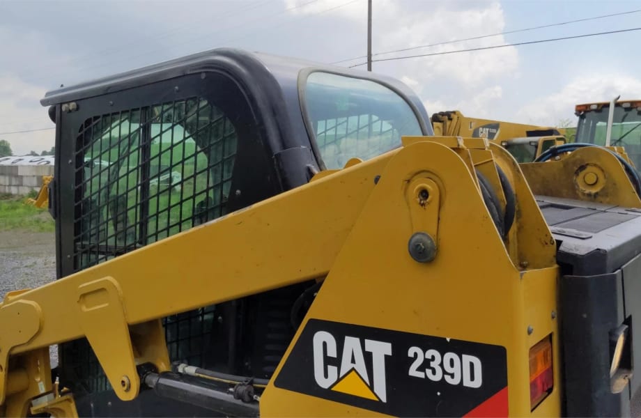 2018 CATERPILLAR 239D for sale $25,800 at Equipment &Trucks Sales in HANNIBAL, MO 63401