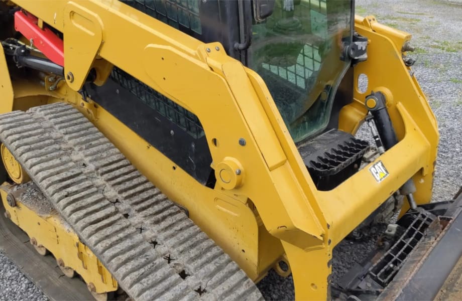 2018 CATERPILLAR 239D for sale $25,800 at Equipment &Trucks Sales in HANNIBAL, MO 63401