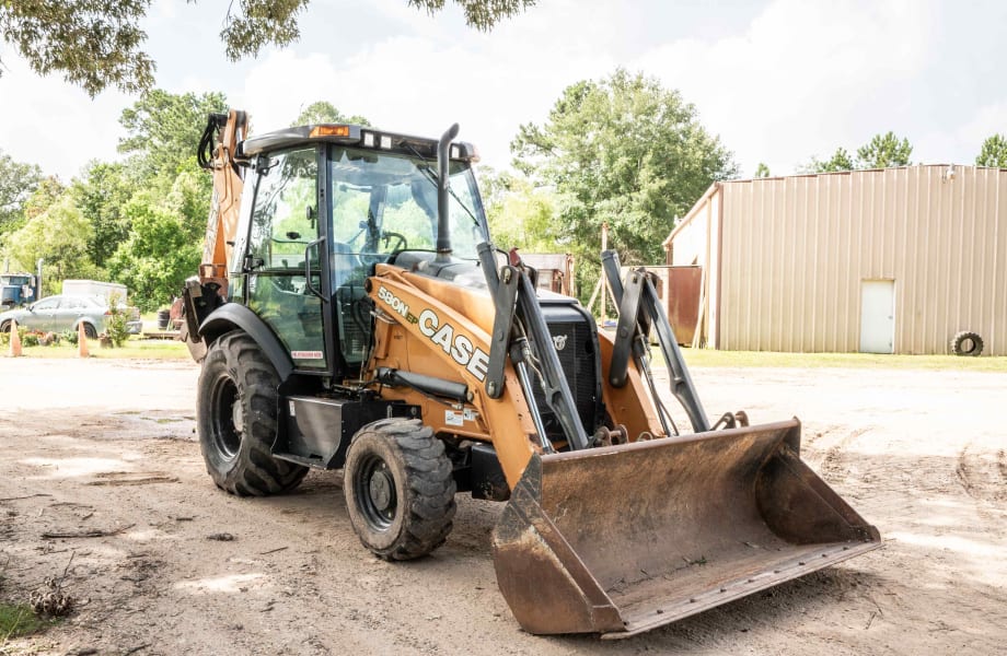 2018 CASE 580N for sale $24,900 at Equipment &Trucks Sales in HANNIBAL, MO 63401