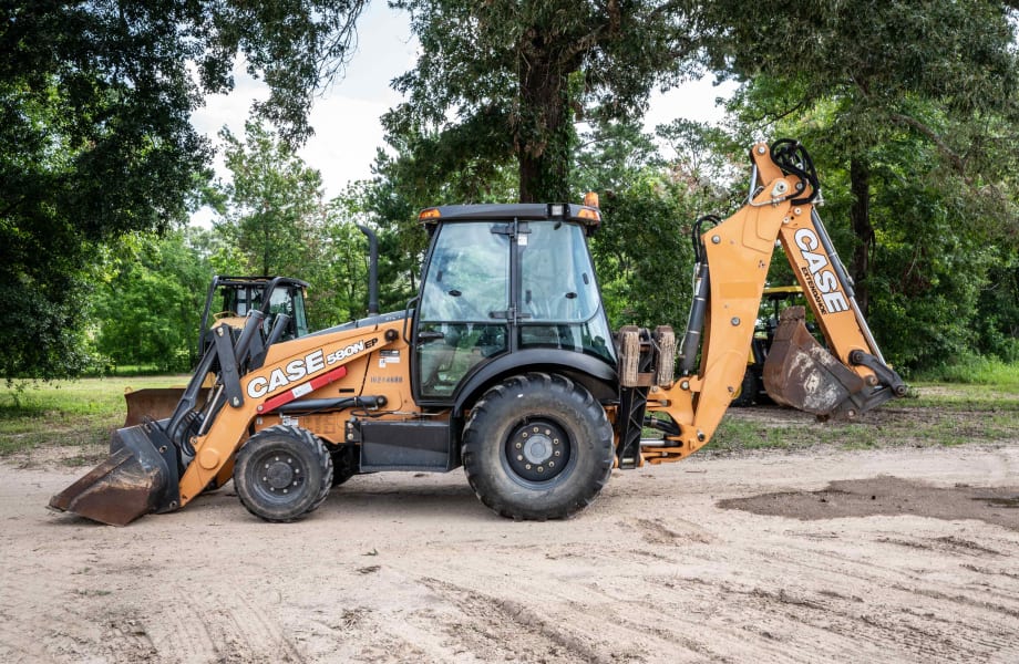 2018 CASE 580N for sale $24,900 at Equipment &Trucks Sales in HANNIBAL, MO 63401