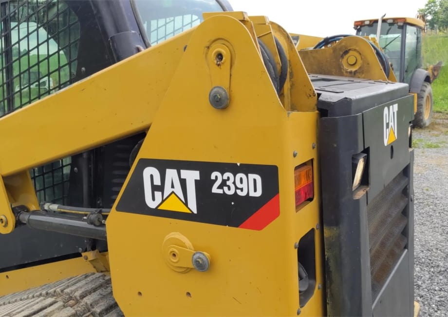 2018 CATERPILLAR 239D for sale $25,800