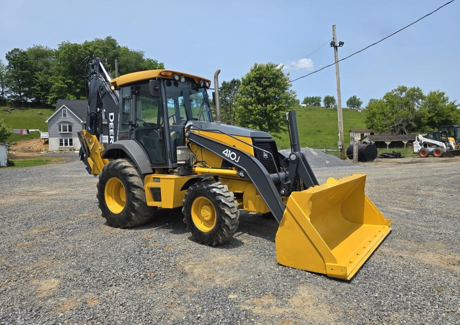 2011 JOHN DEERE 410J for sale $22,000