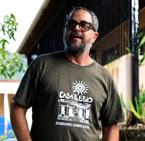 Adjuntas, Puerto Rico, 06/24/2026. Arturo Massol Deyá, director of the organization Casa Pueblo, talks about how solar microgrids function and how they connect to one another through the Microgrid Orchestrator. | Thais Llorca for The Parlor Magazine
