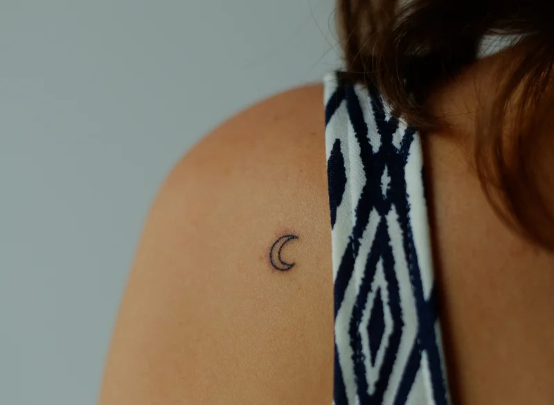 Tattoo moon