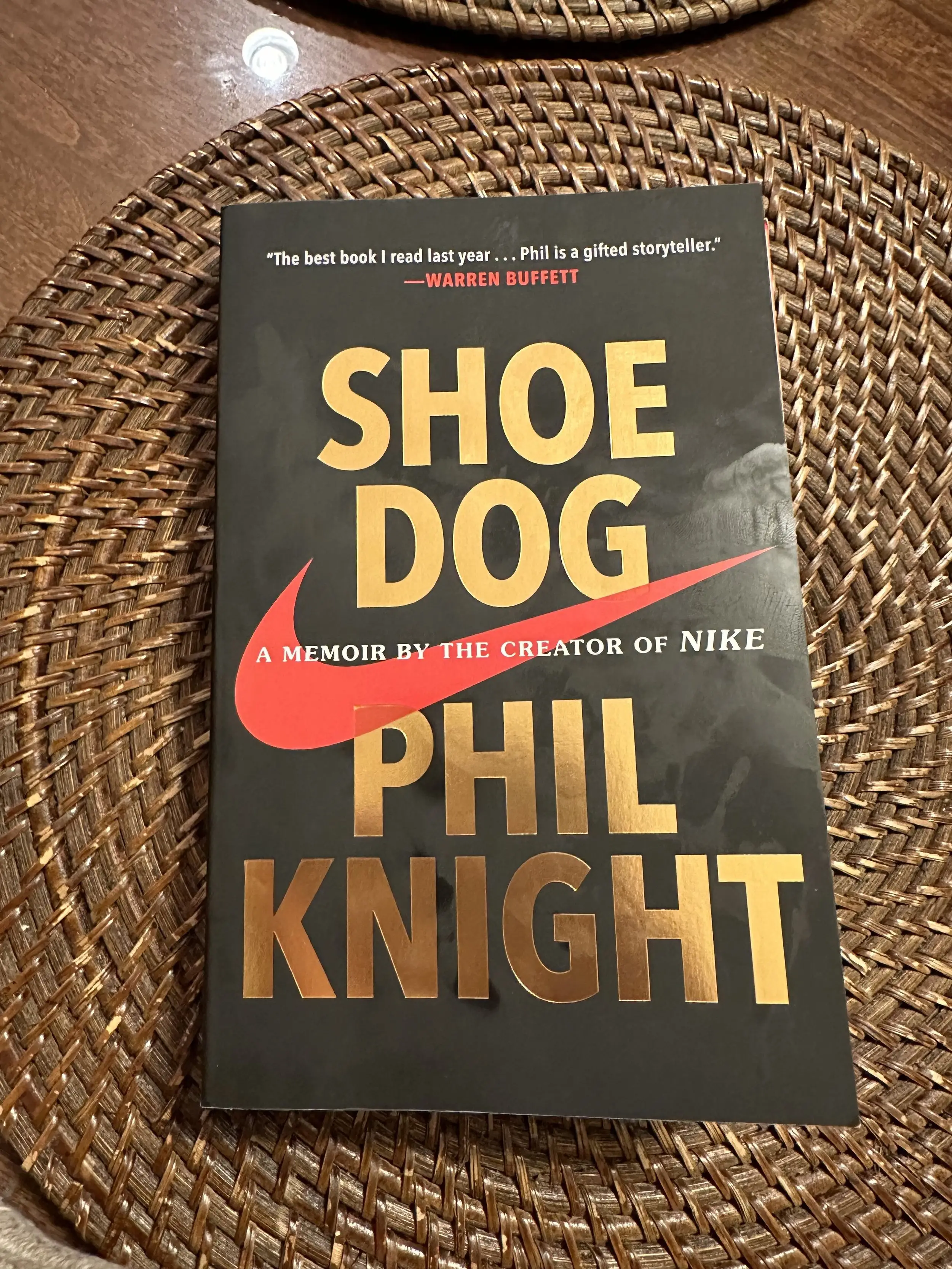 Shoe Dog A Memoir by the Creator of Nike