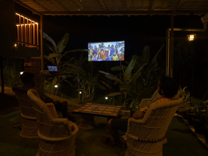 Amphitheatre: A Starlit Social Hearth