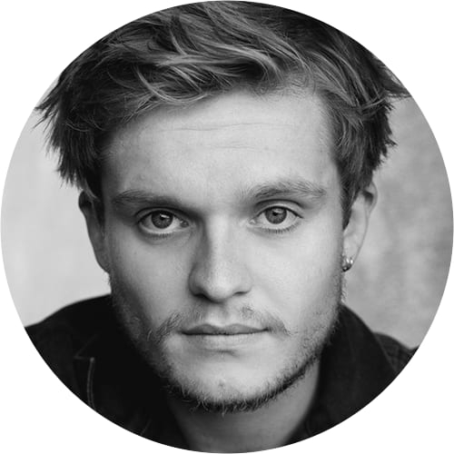 Tom Glynn-Carney