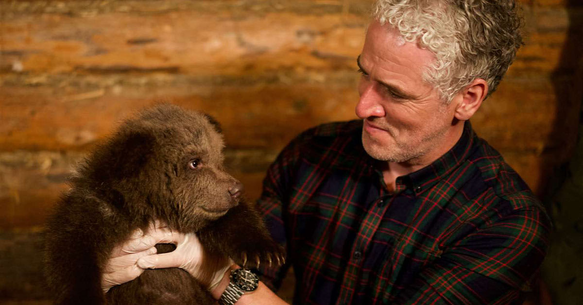 Gordon Buchanan - Animal Families and Me