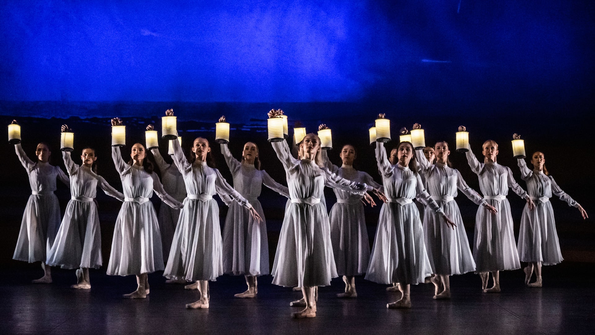 English National Ballet - Raymonda Prod Shot