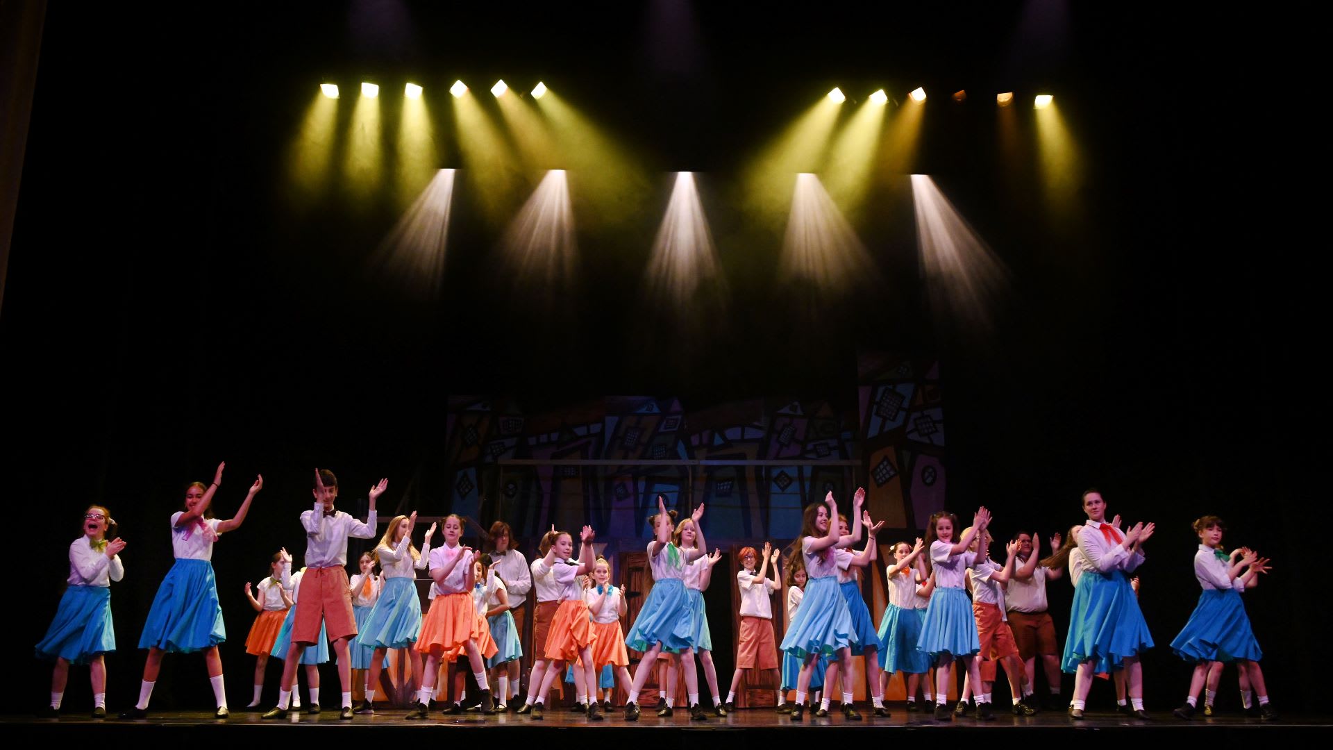 Summer on Stage Treasure Island - Junior Company