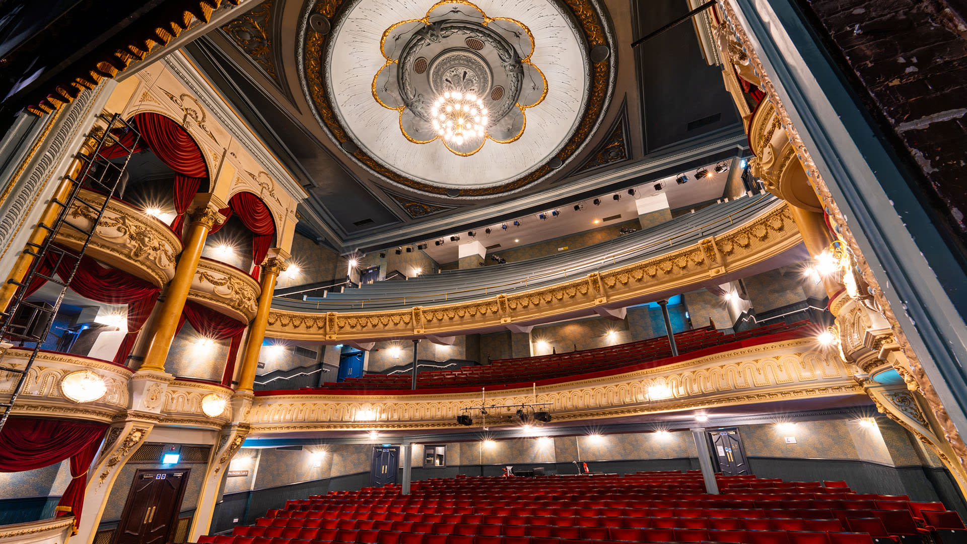 Judi Dench Tickets Grand Opera House York In York ATG Tickets