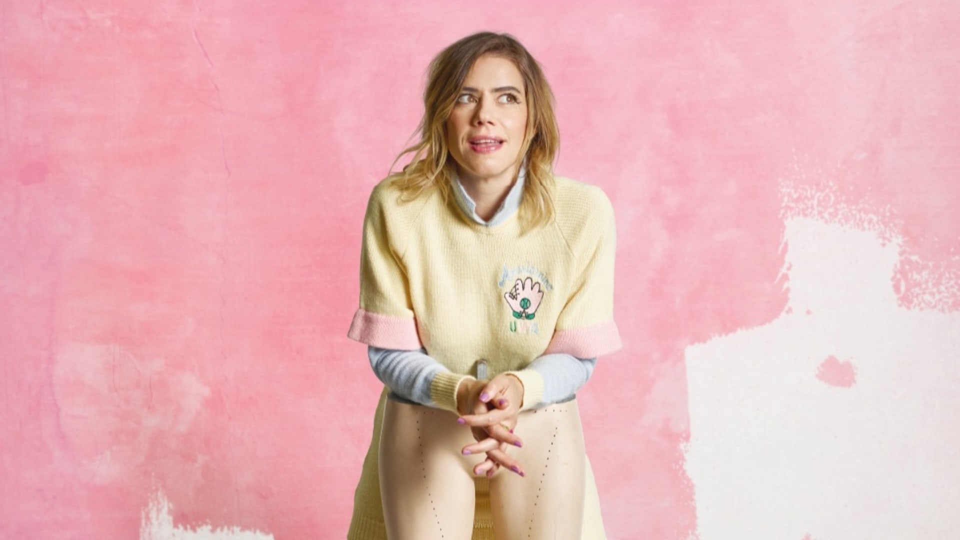 Lou Sanders: No Kissing In The Bingo Hall