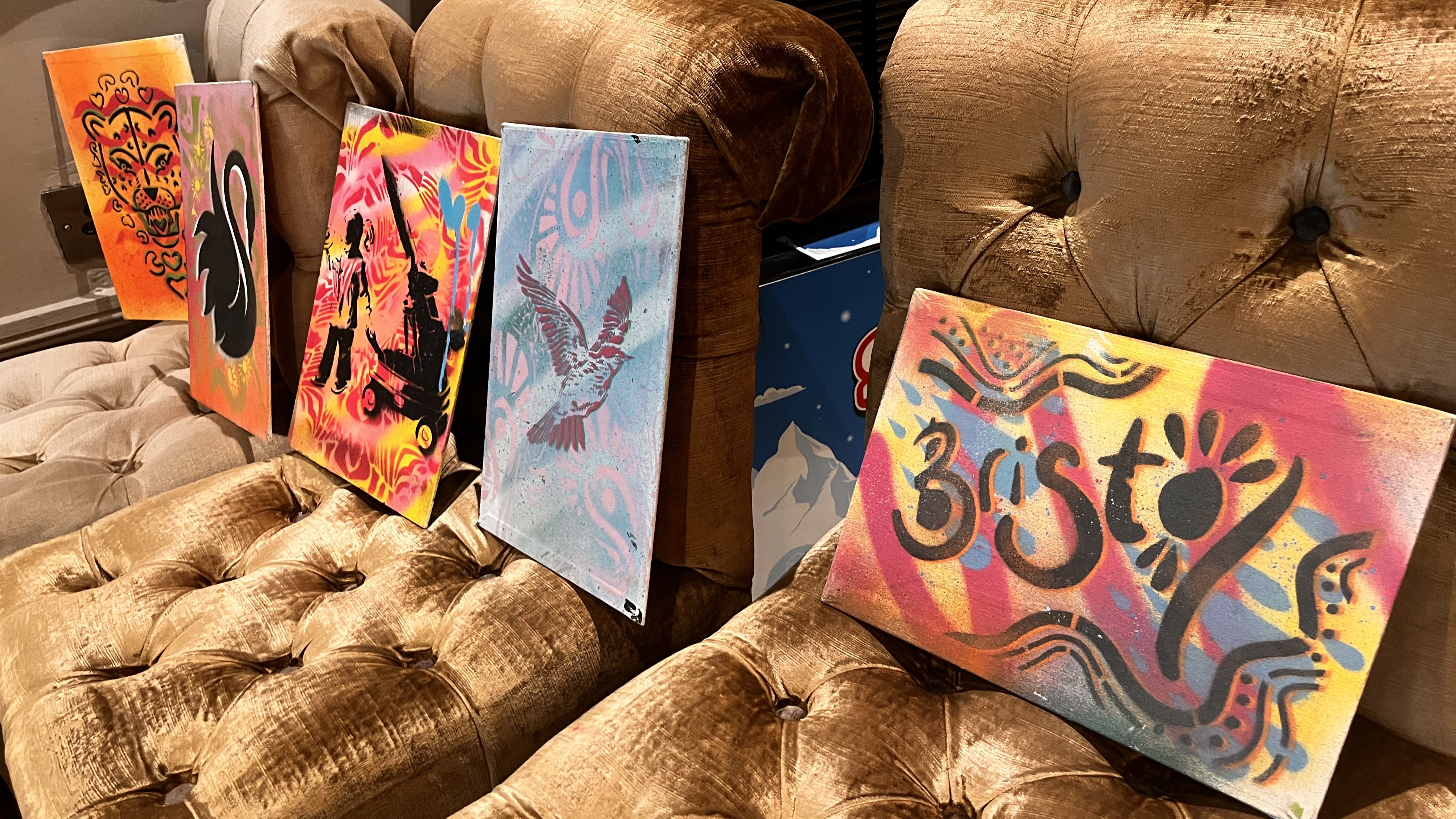 Holiday Season Spray Paint Class!