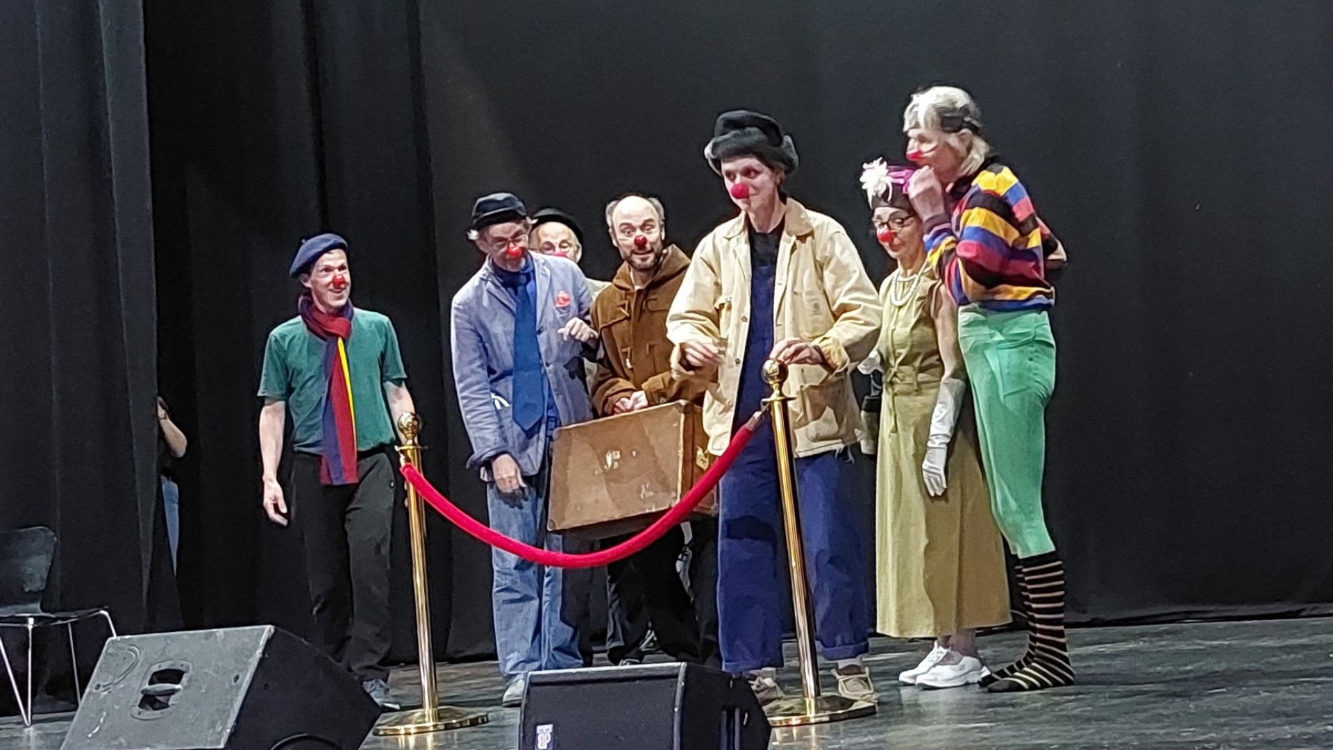 School of Clowns Course