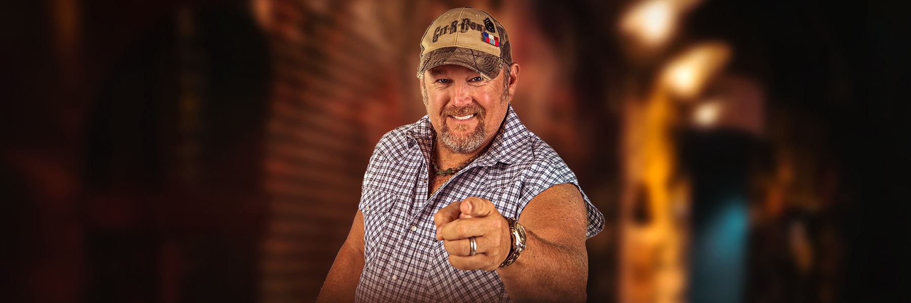 LARRY THE CABLE GUY