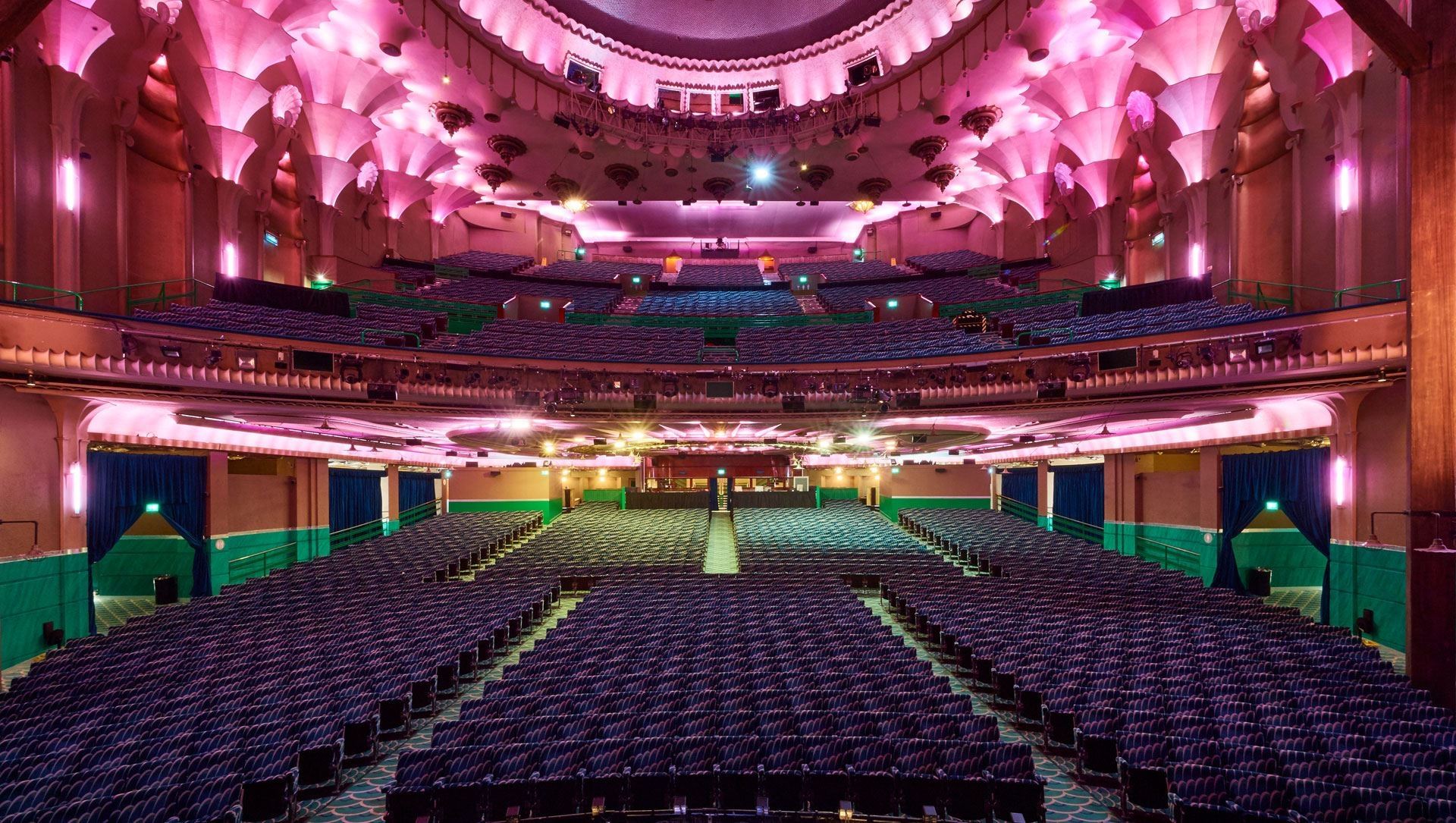 Apollo Victoria Theatre London Seating Chart