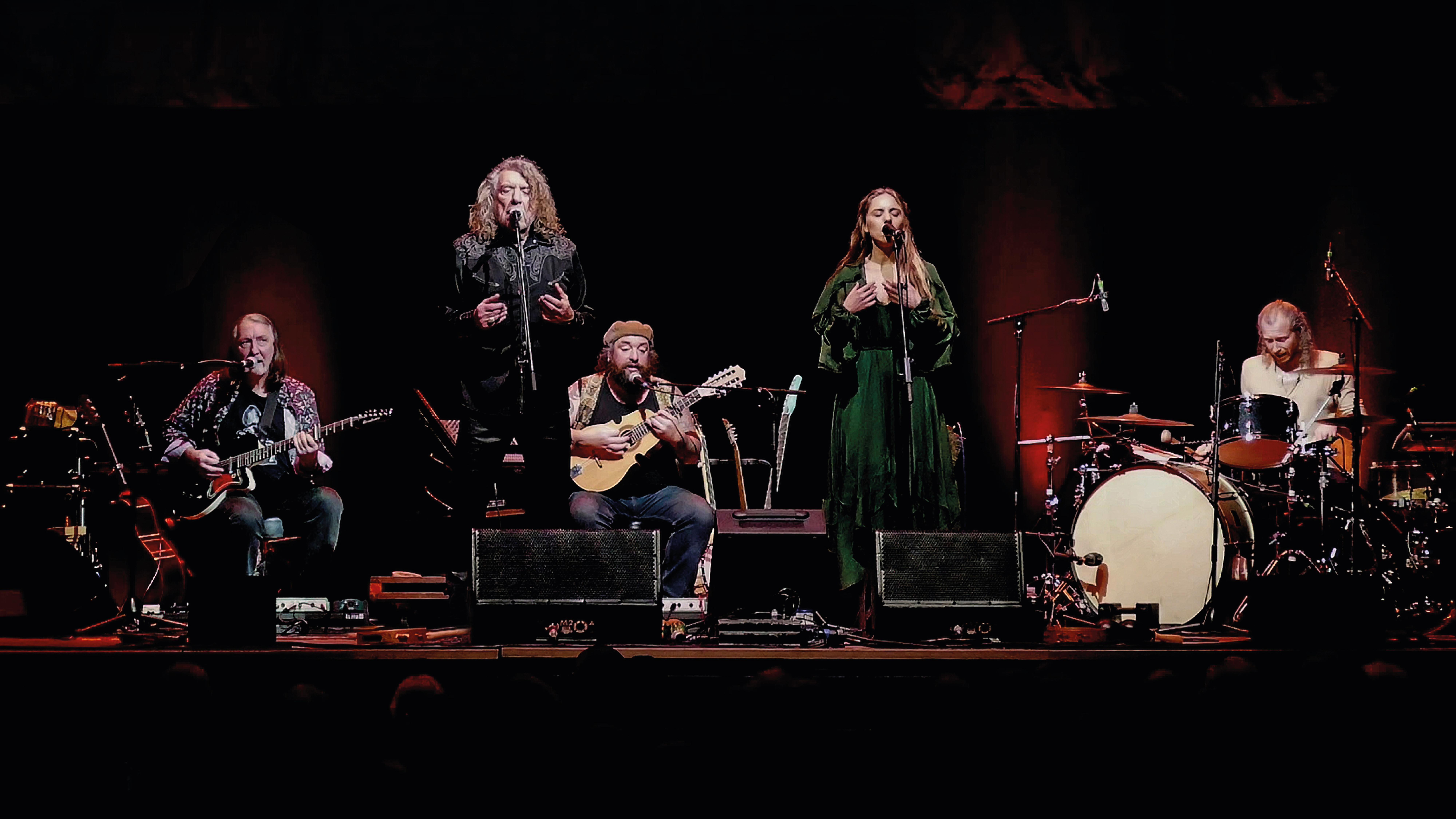 Robert Plant Presents Saving Grace Featuring Suzi Dian Robert Plant Presents Saving Grace Featuring Suzi Dian