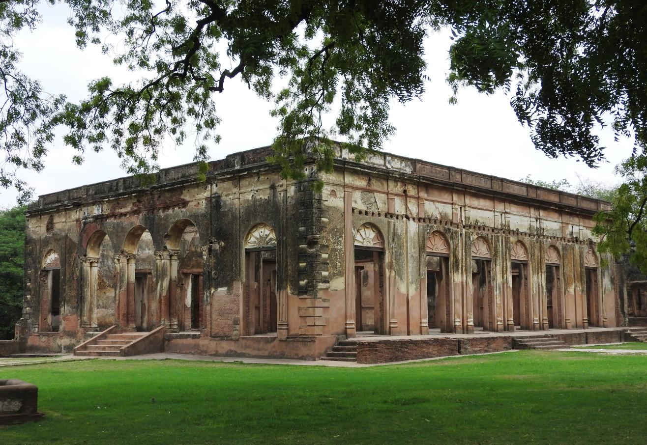 Deeg Bhawans (Water Palaces by Jat Rulers), Deeg