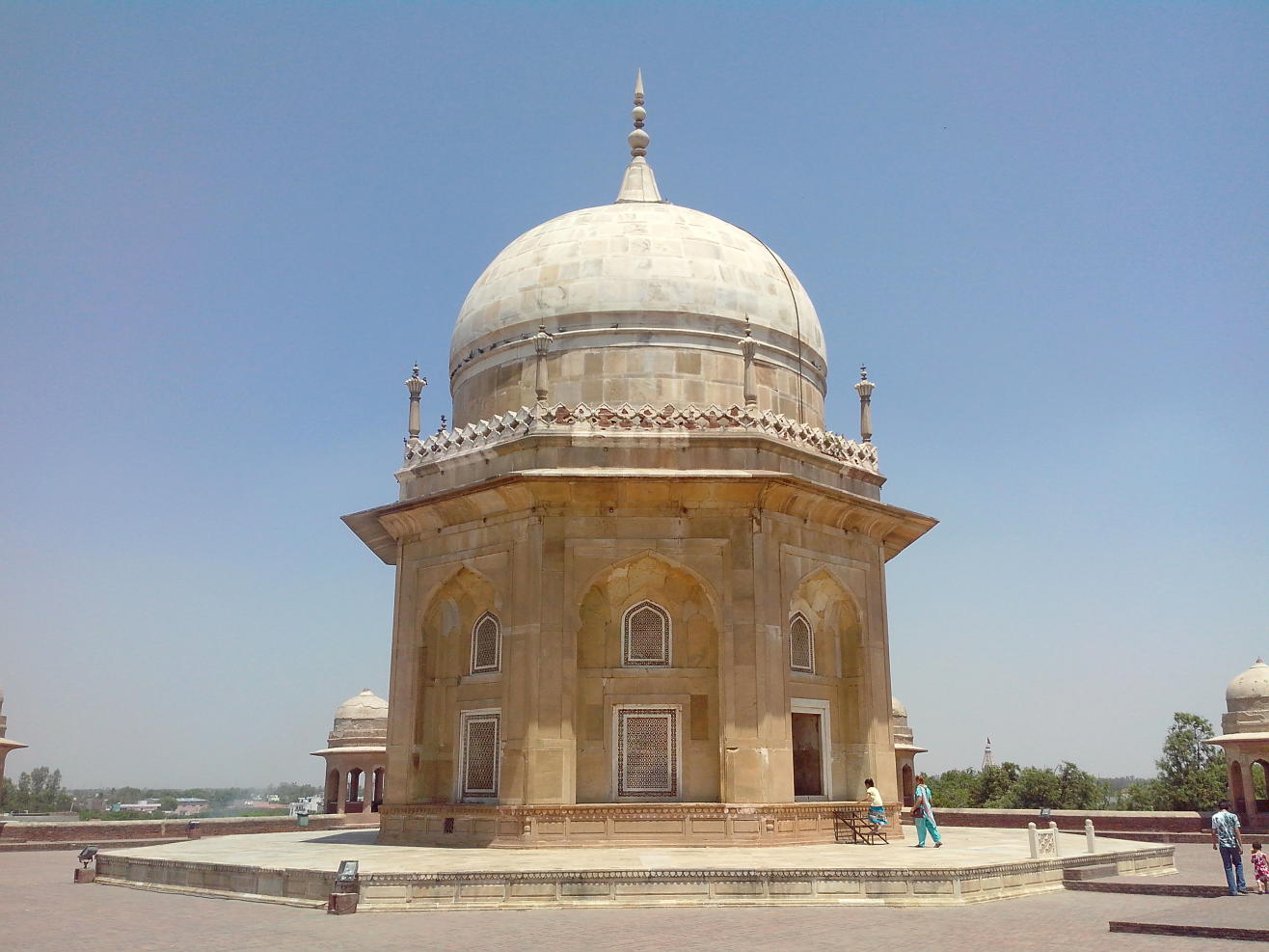 Sheikh Chilli's Tomb, Thanesar