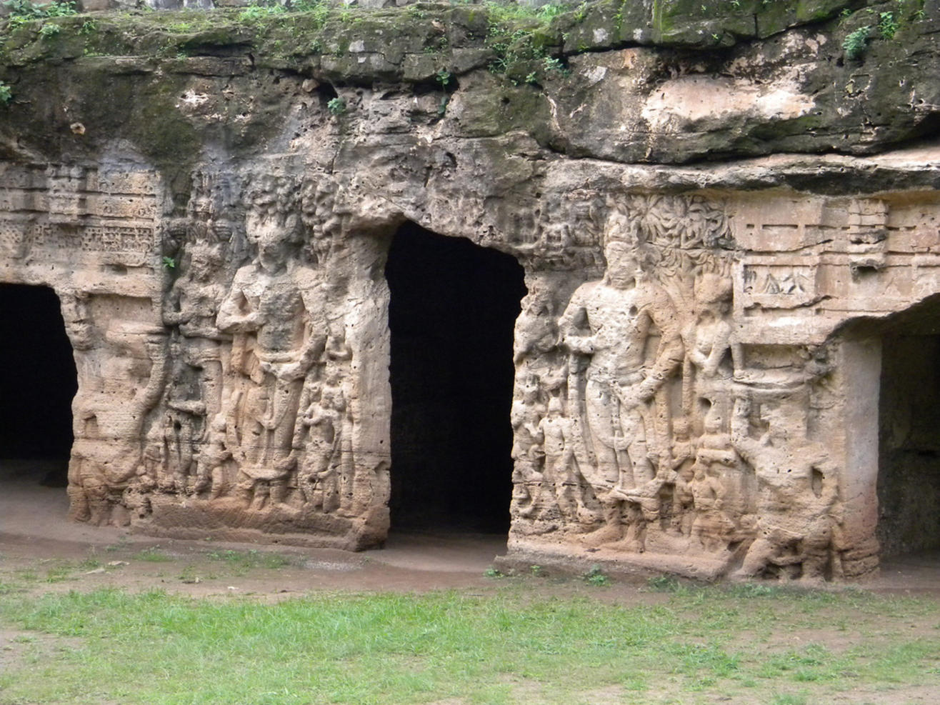 Junagadh Buddhist Cave Groups, Junagadh