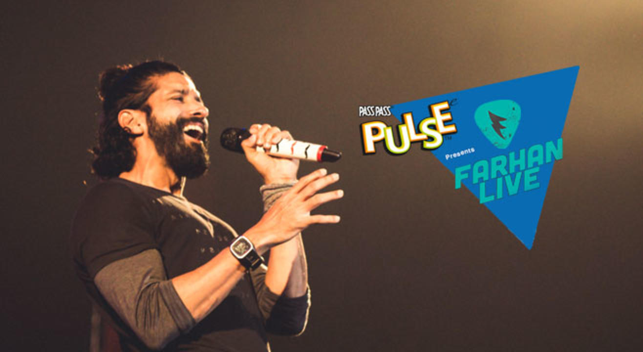 Farhan Akhtar LIVE - Delhi