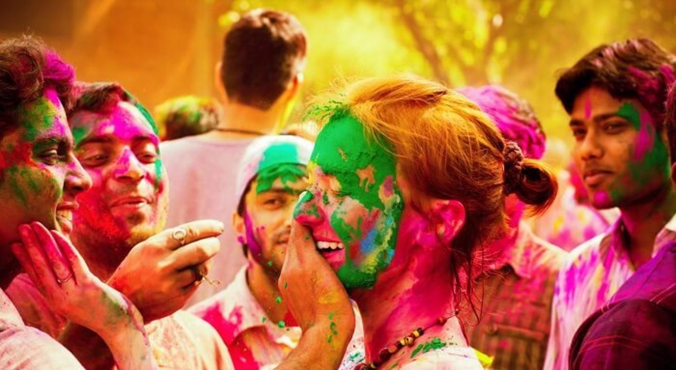 Dahanu Holi Camping | Visionesta Events