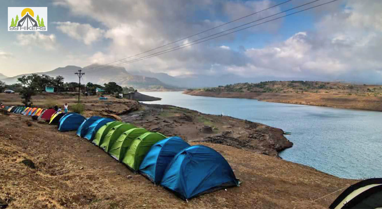 Lakeside Camping