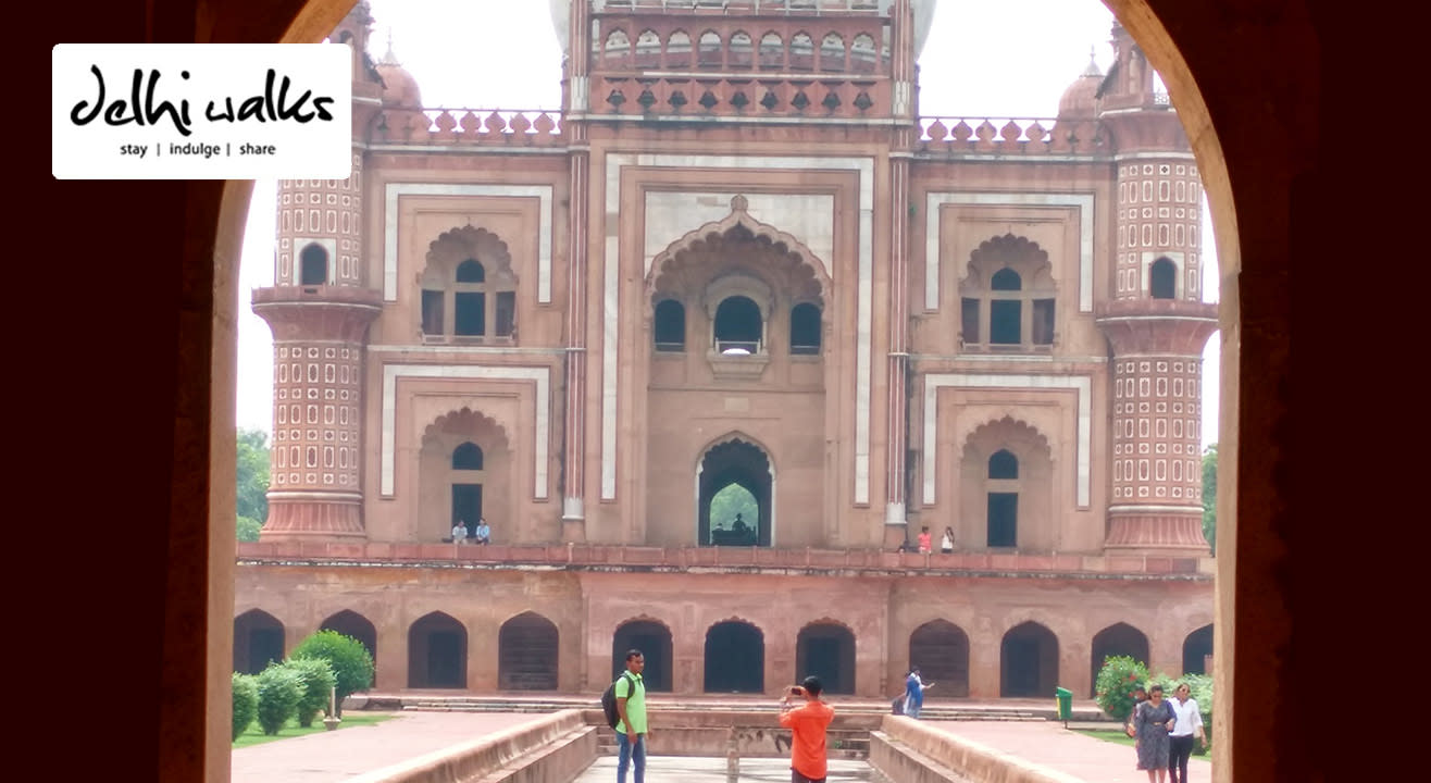 The Medieval Prime Minister: Safdarjung Tomb