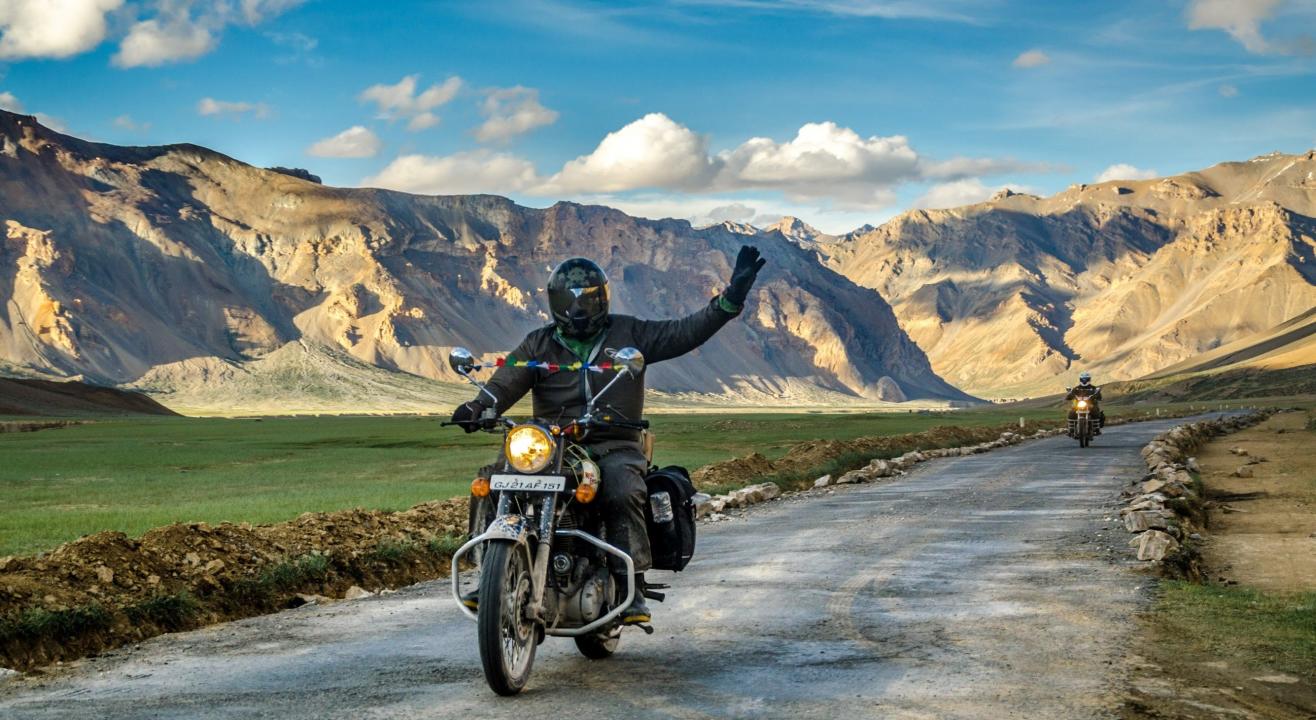 LEH-LADAKH PREMIUM ROAD TRIP 10D/9N EX-DELHI