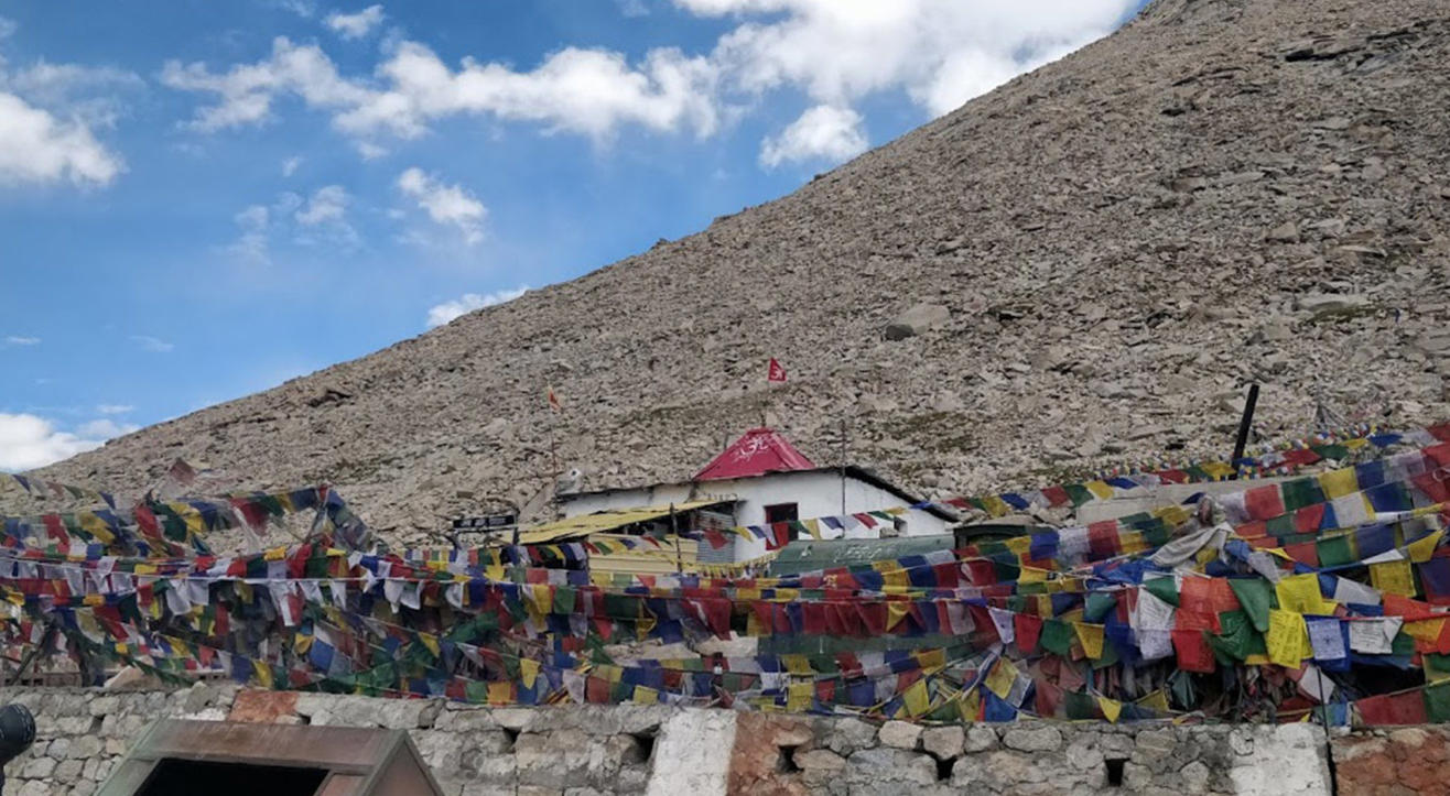 Leh – Ladakh Tour & Adventure (Leh to Srinagar)