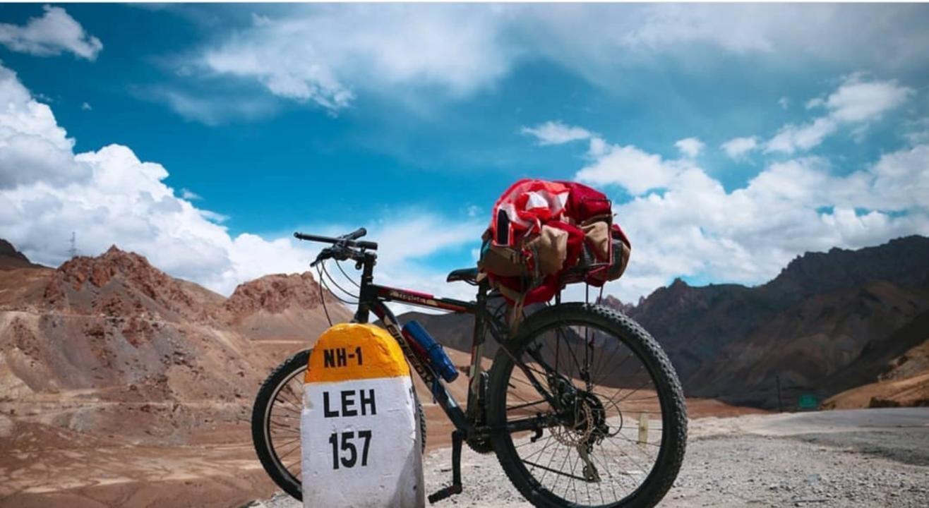 cycling in ladakh