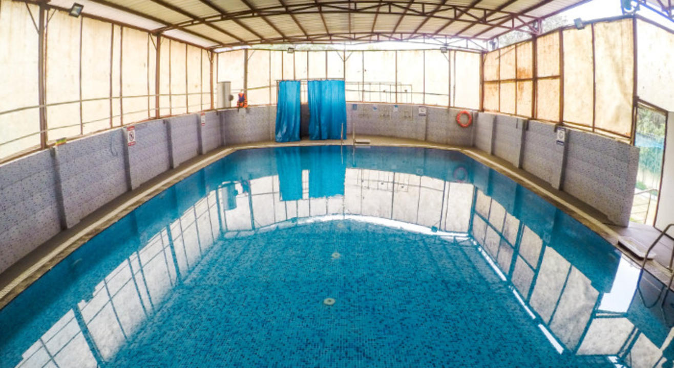 Fitso SEALs Swimming Classes Tecnia Rohini