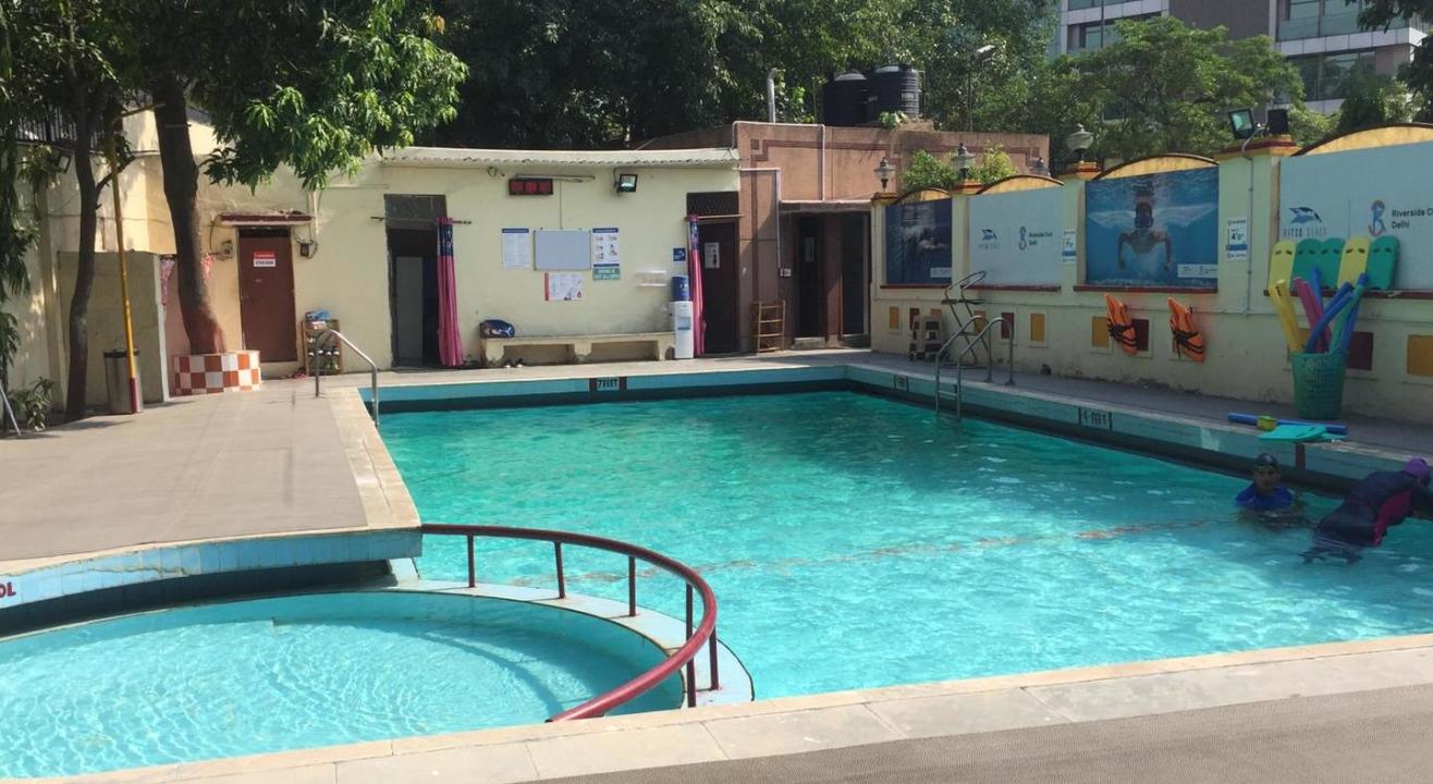 Fitso SEALs Swimming Classes Riverside Club