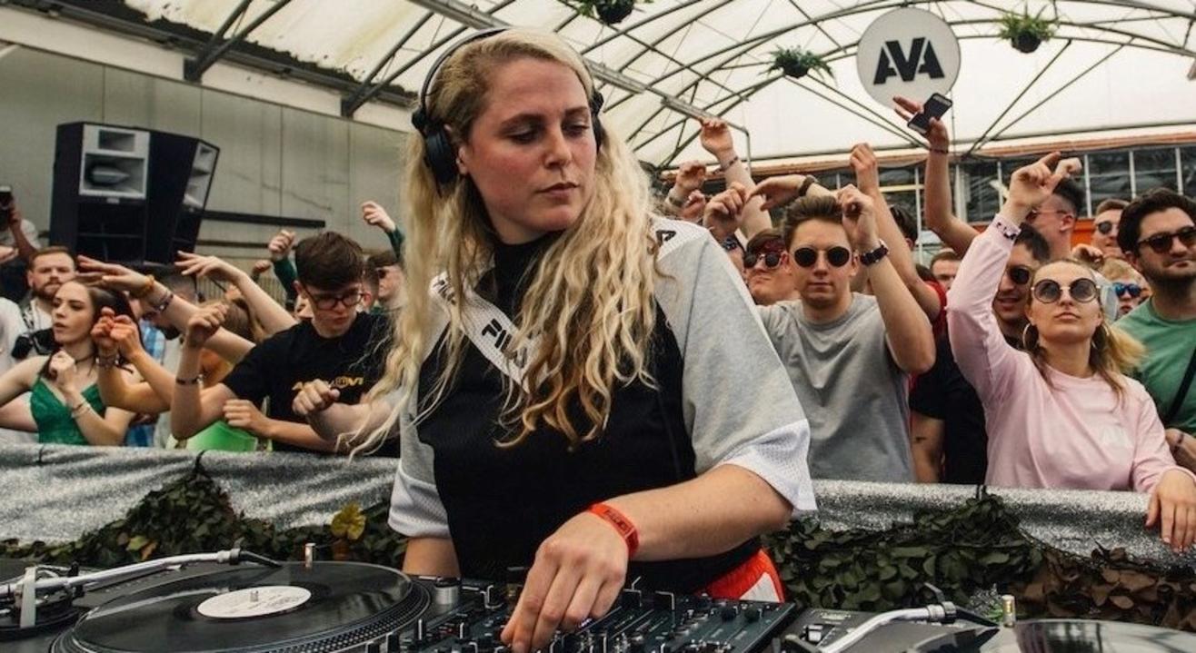 Levitate & Sanchez UB City Presents Sally C (Berlin)