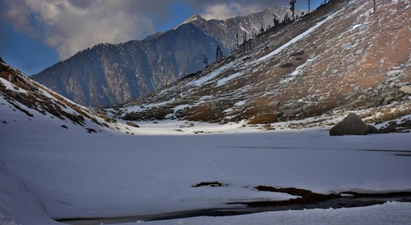 Trek to Kareri Lake | Justwravel