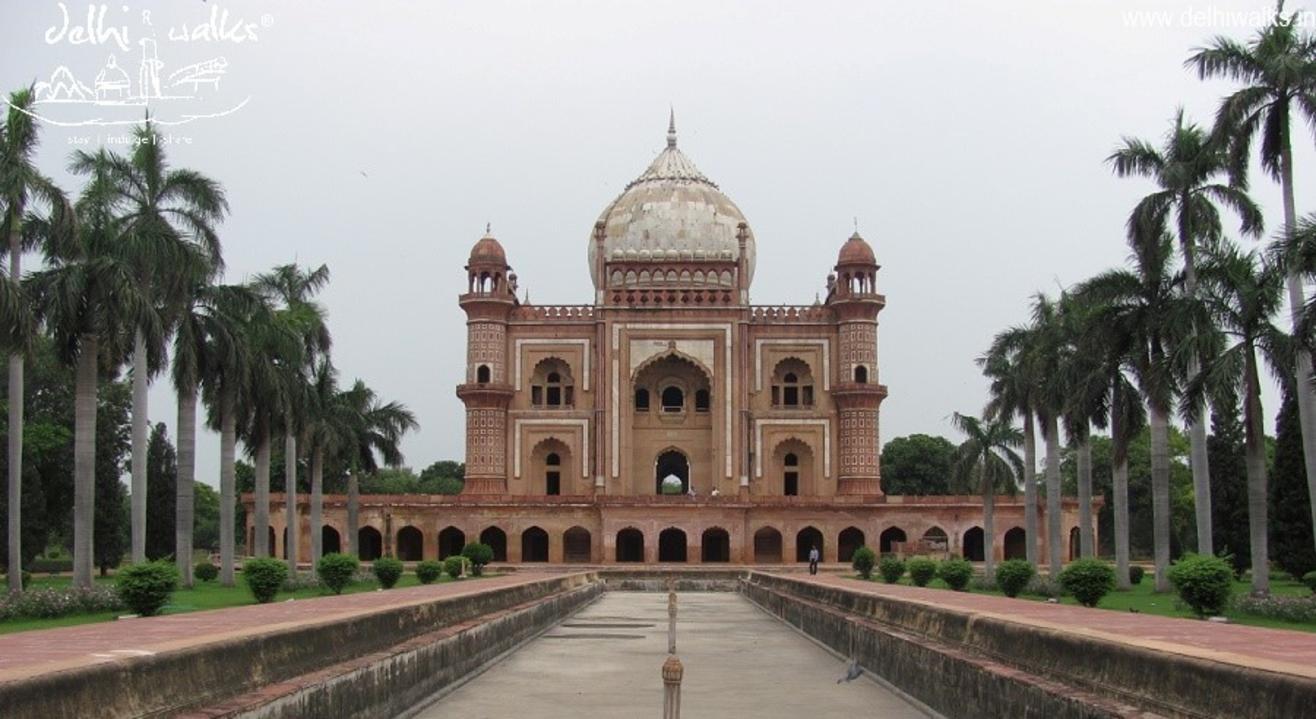 Revisiting the Tales of Safdarjung