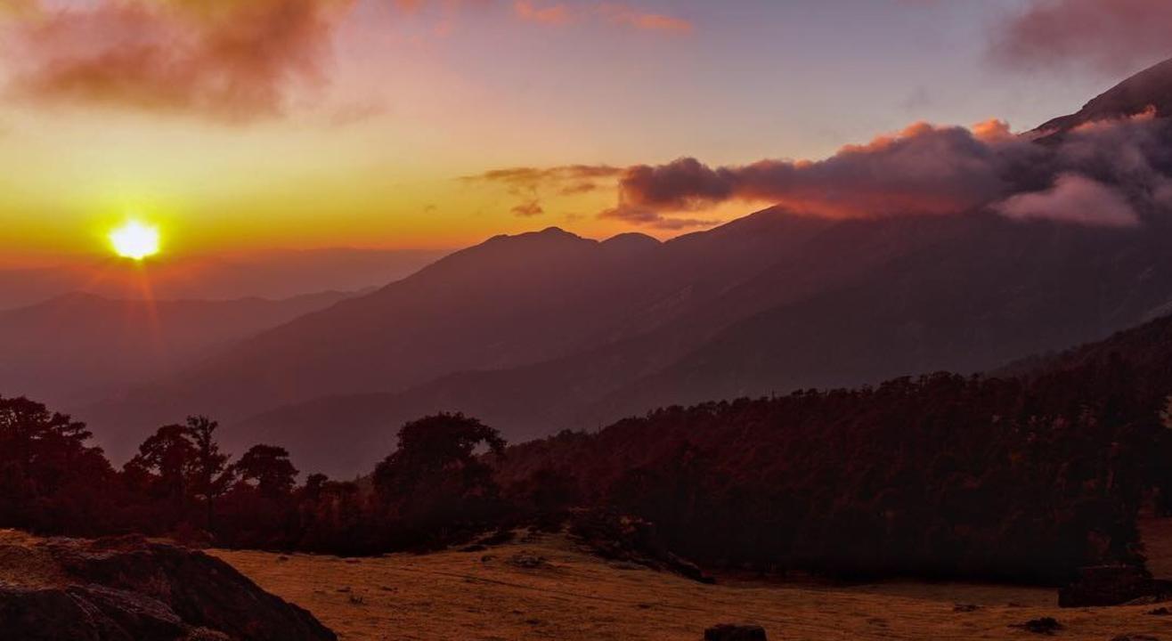 Backpacking to Rishikesh Auli Kanatal | Justwravel