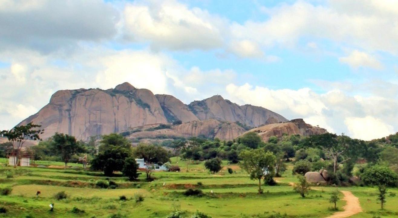 Savandurga Sunrise Trek With Kayaking | NammaTrip