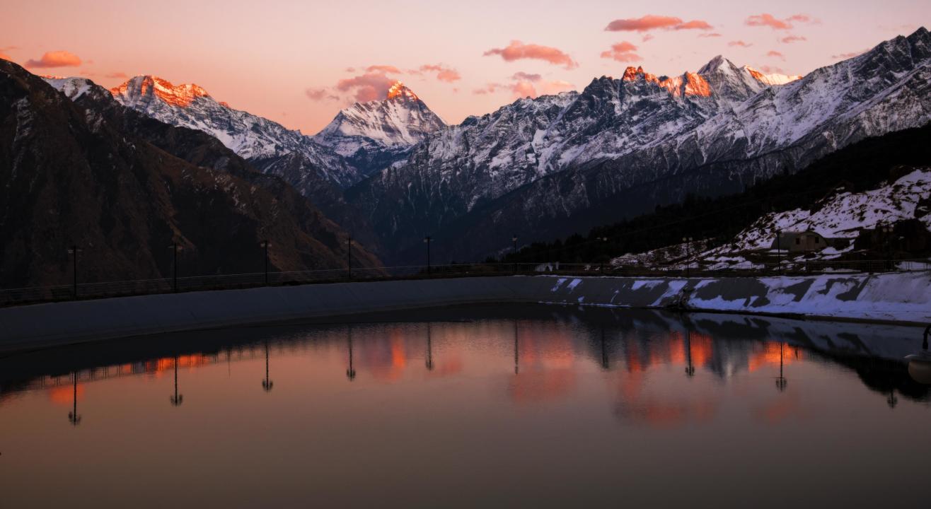 Uttarakhand Backpacking to Rishikesh Auli Kanatal